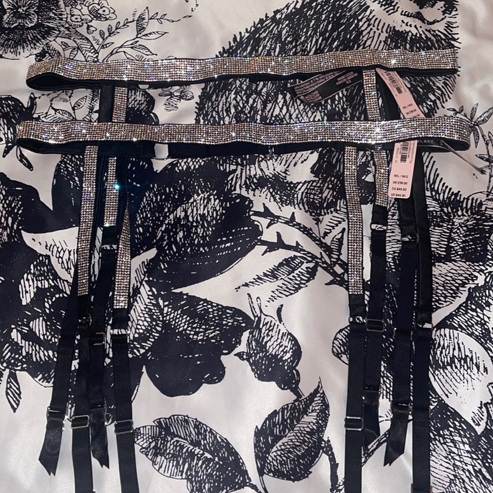 Victoria’s Secret rhinestone garter belt (black) 2 available